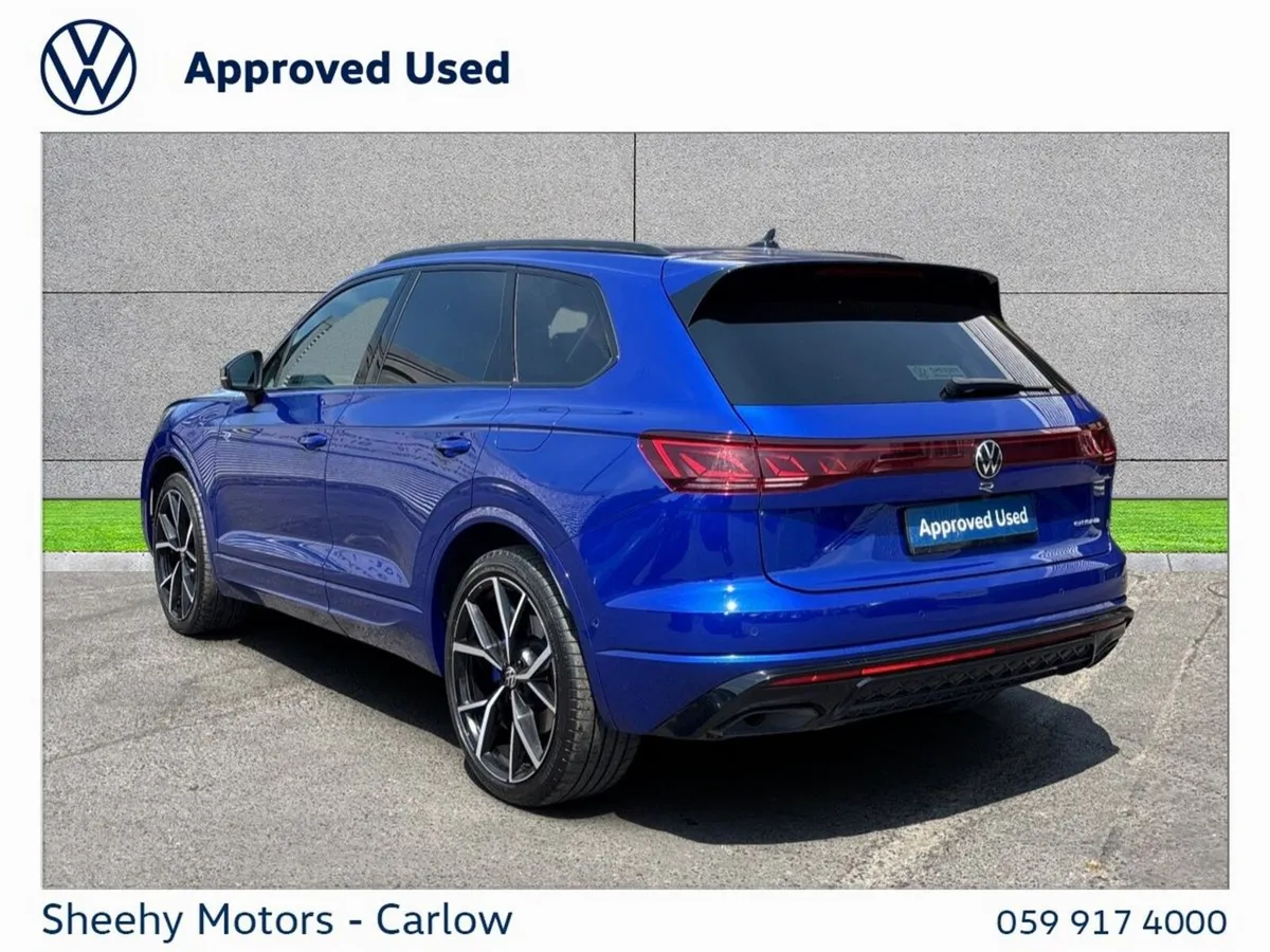 Volkswagen Touareg R 3.0TSI PHEV 462HP 5DR - Image 3