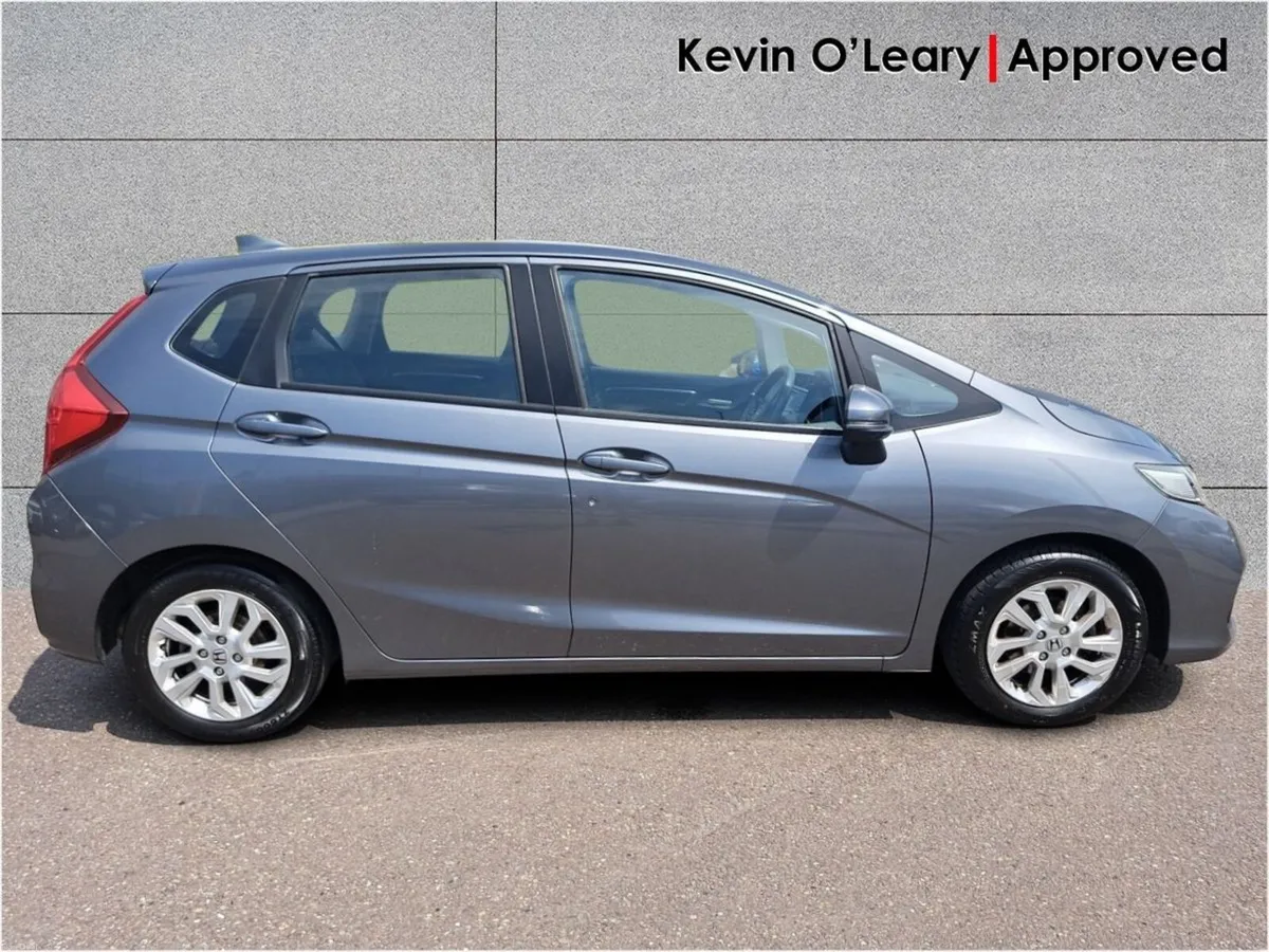 Honda Jazz 1.3 i-VTEC ES - Image 6
