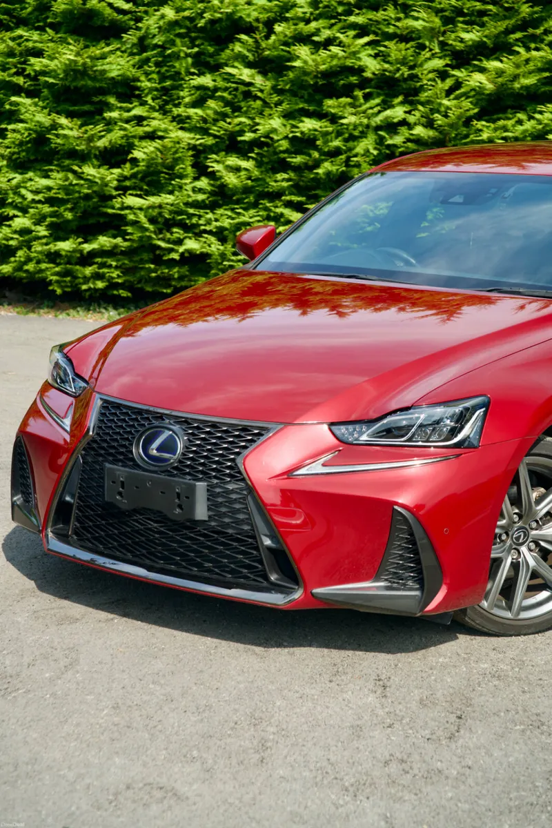Lexus IS 300H F Sport 2018-High Spec - Image 3