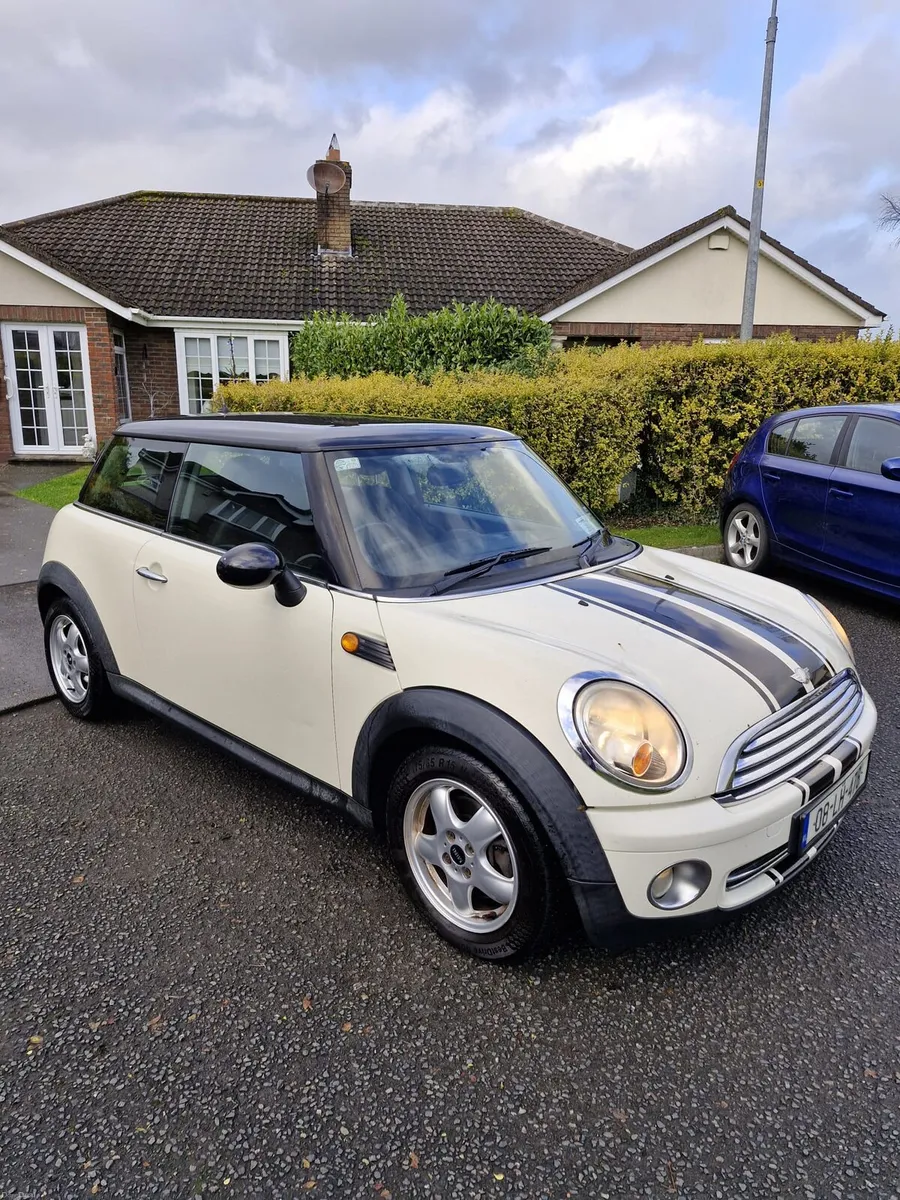 2008 Mini Cooper - Image 1