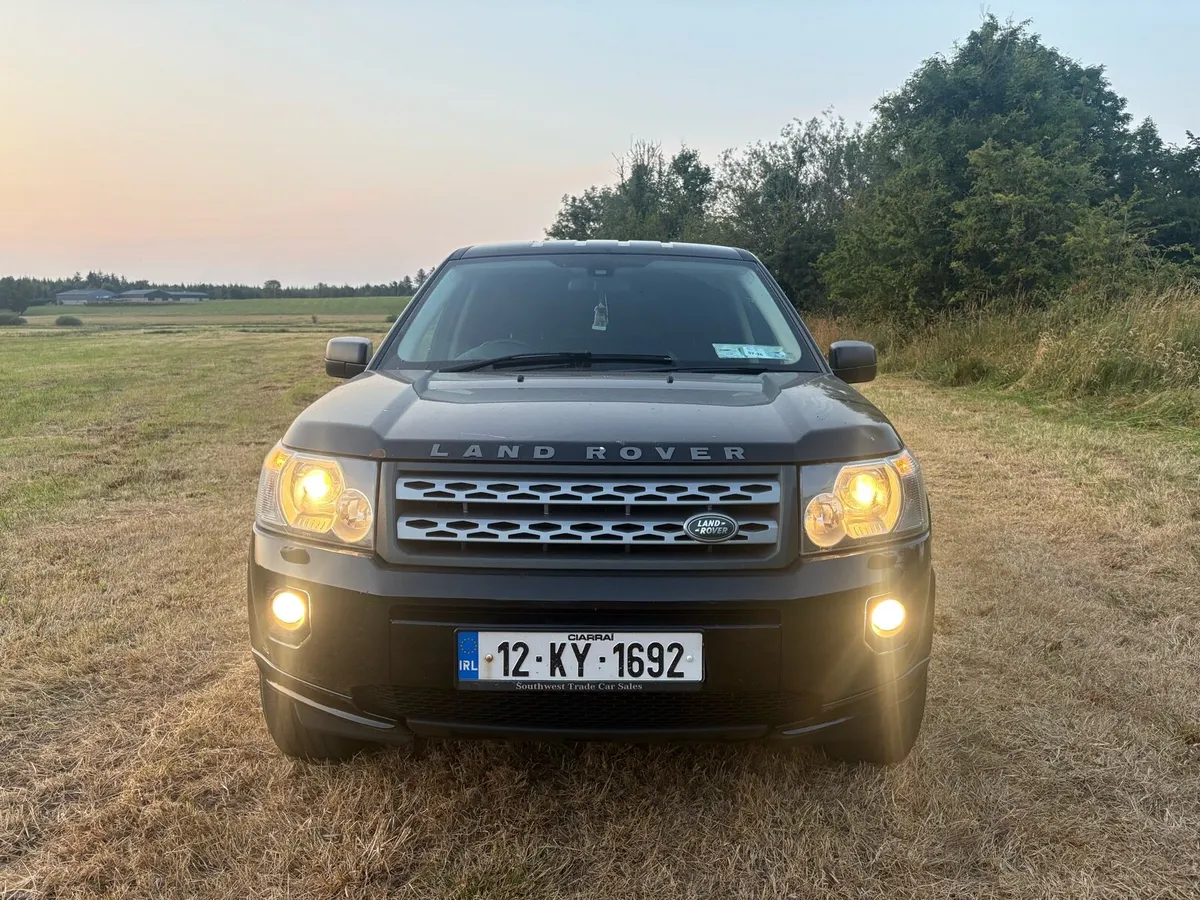 4x4 Land Rover Freelander - Image 1