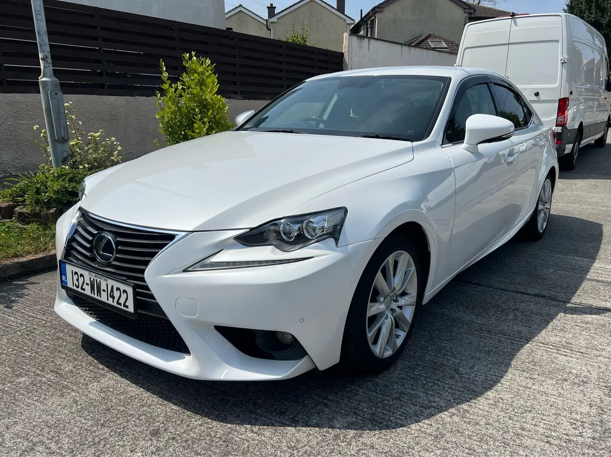 Lexus IS 300h Hybrid EV/ECO Nct & Tax - Image 3