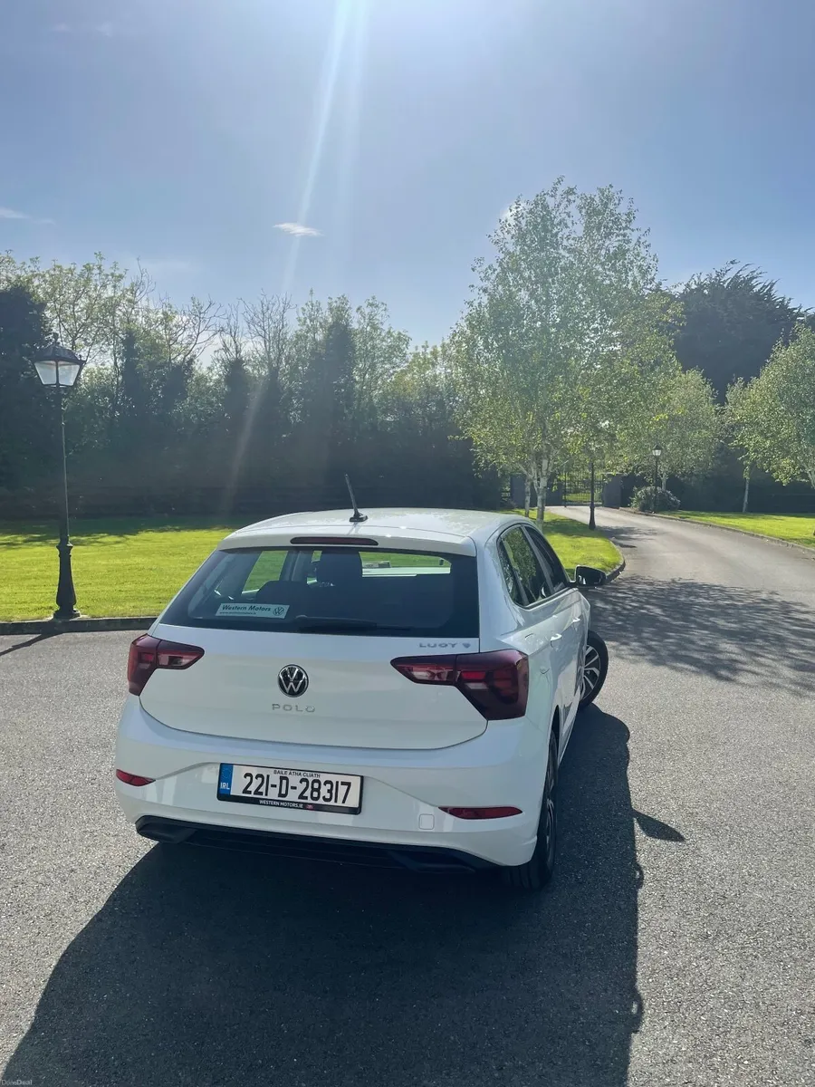 Volkswagen Polo 2022 - Image 2