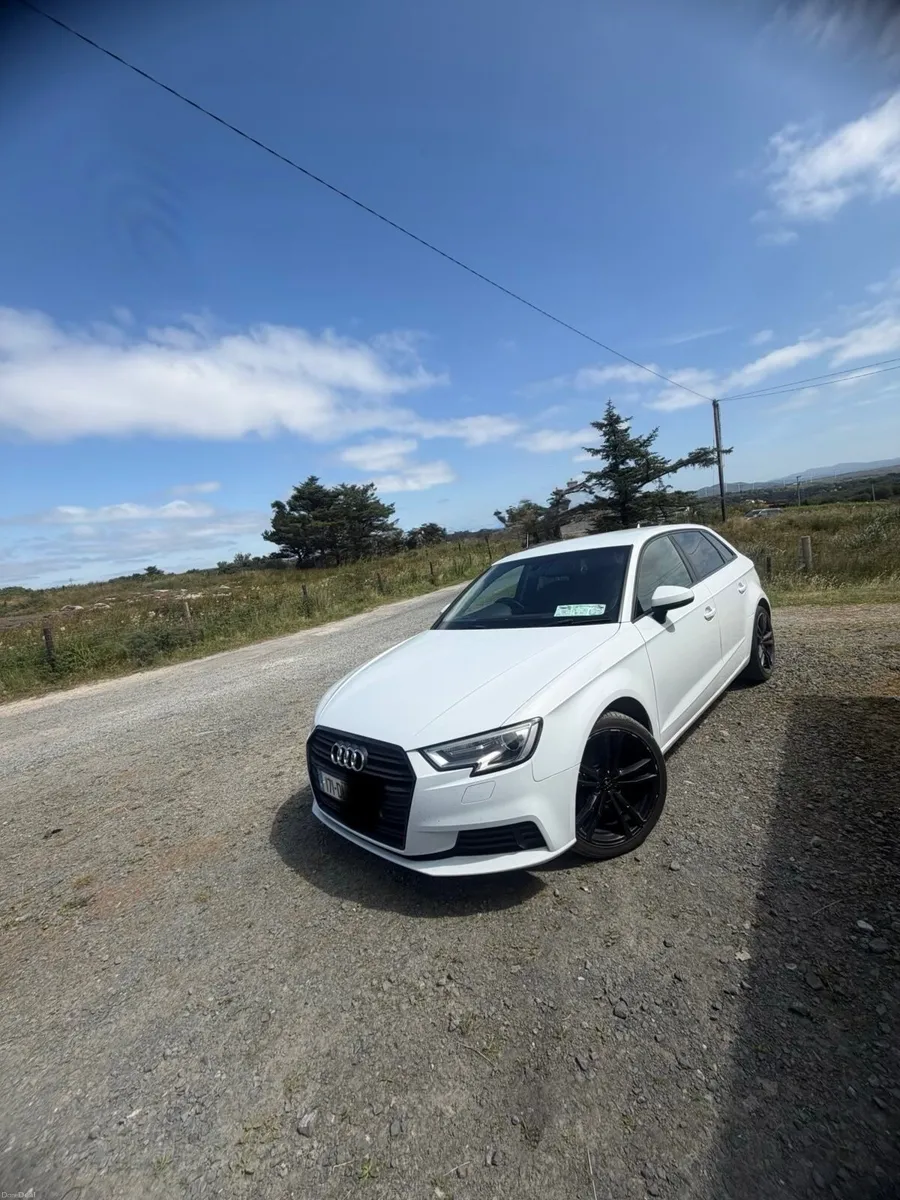Audi A3 2017 - Image 2