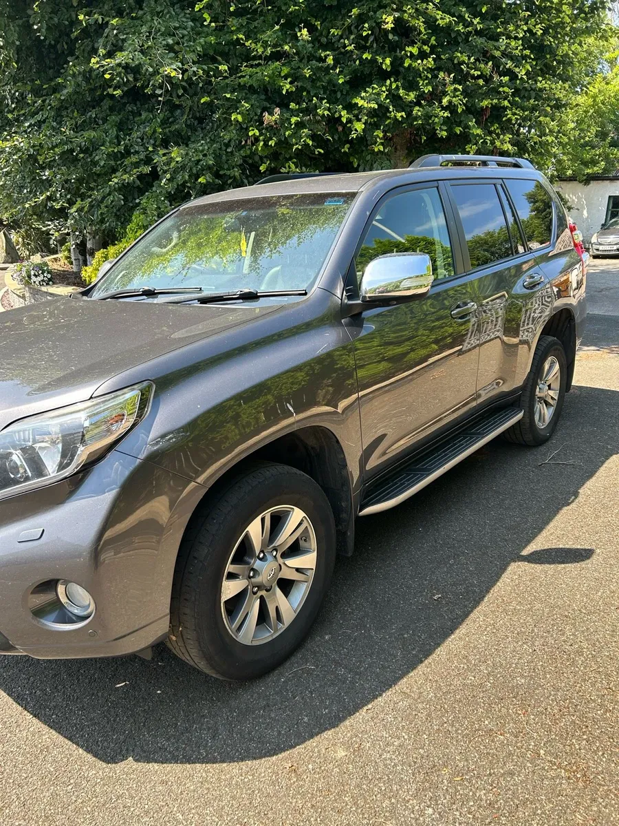 Toyota landcruiser lc5 - Image 3