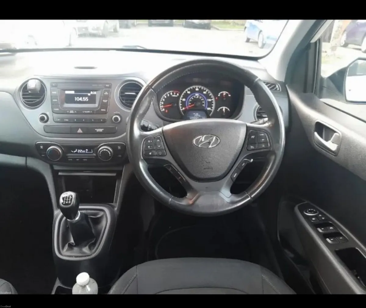 2017 Hyundai i10 1.0 nct 2/27 - Image 2