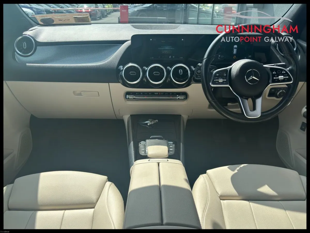 Mercedes-Benz GLA 180d Urban Auto - Image 6