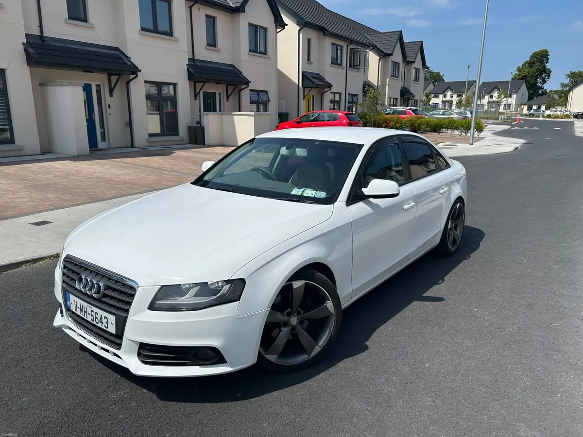 2011 Audi A4 black edition 2.0 TDI 140 bhp high sp - Image 2