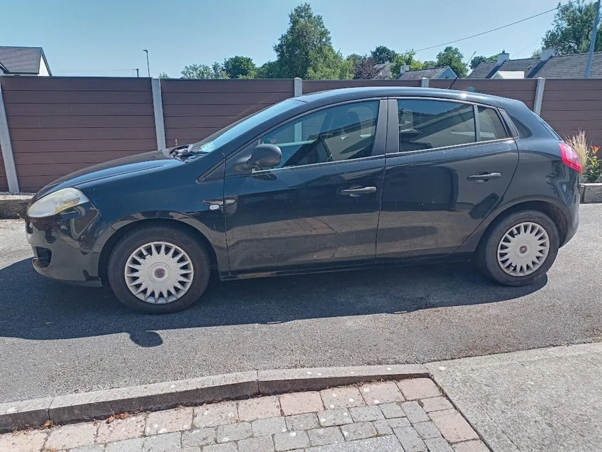 Fiat Bravo 1.4L 2009 - Image 1