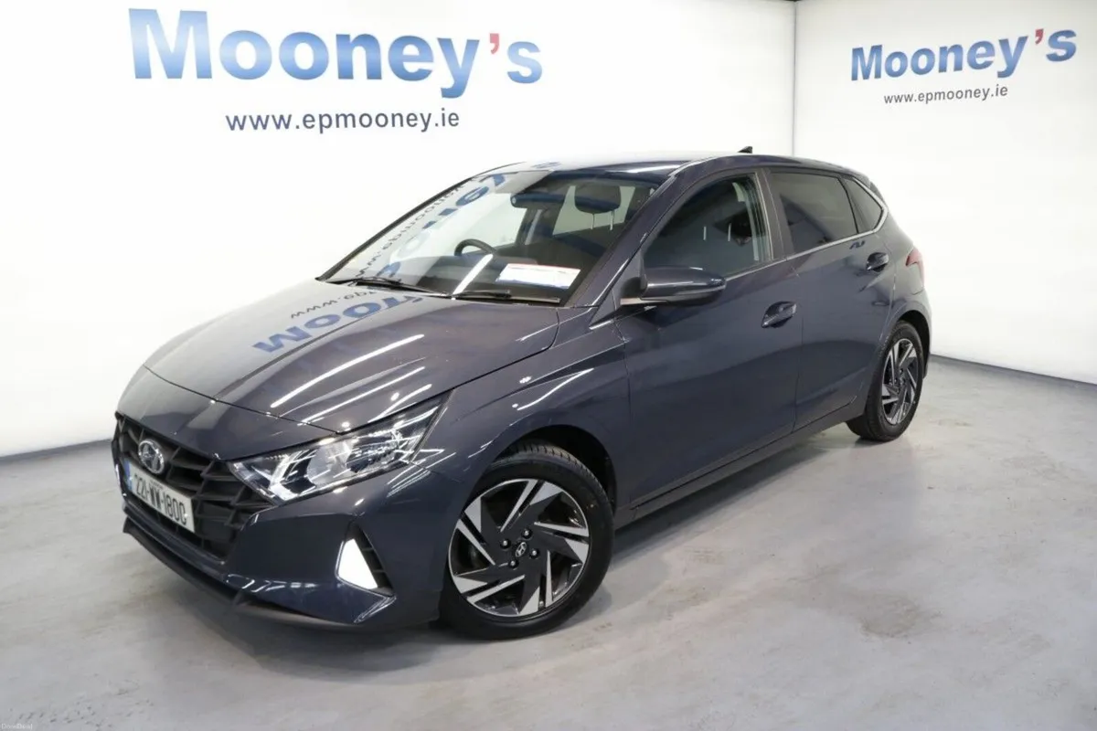 Hyundai i20 Deluxe Plus 1.2L Petrol Hatchback - Te - Image 1