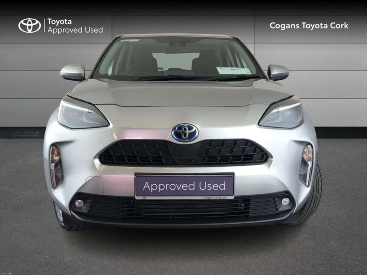 Toyota Yaris Cross YARIS CROSS LUNA**Low mileage** - Image 5