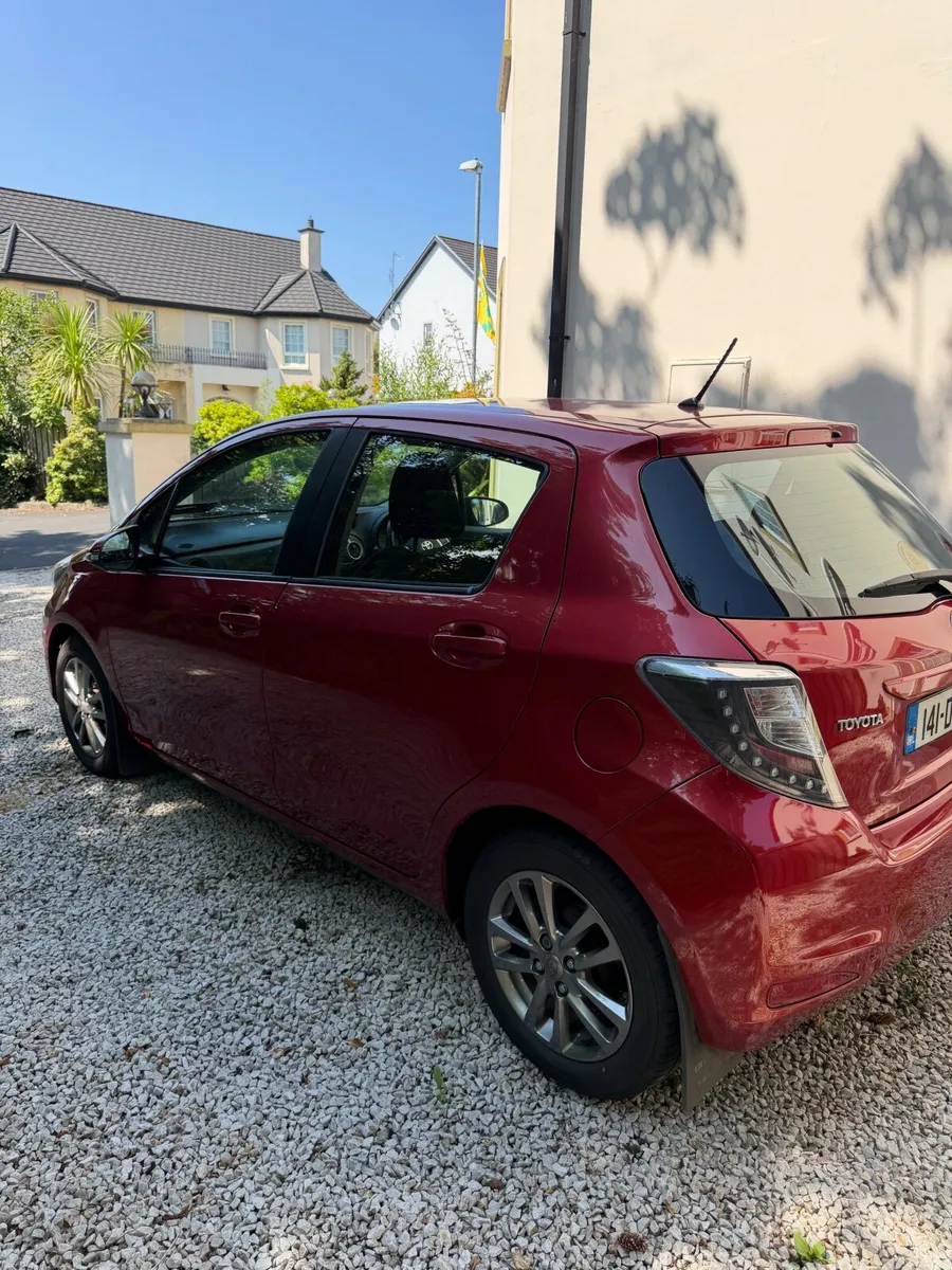 Toyota Yaris 2014, low mileage - Image 5