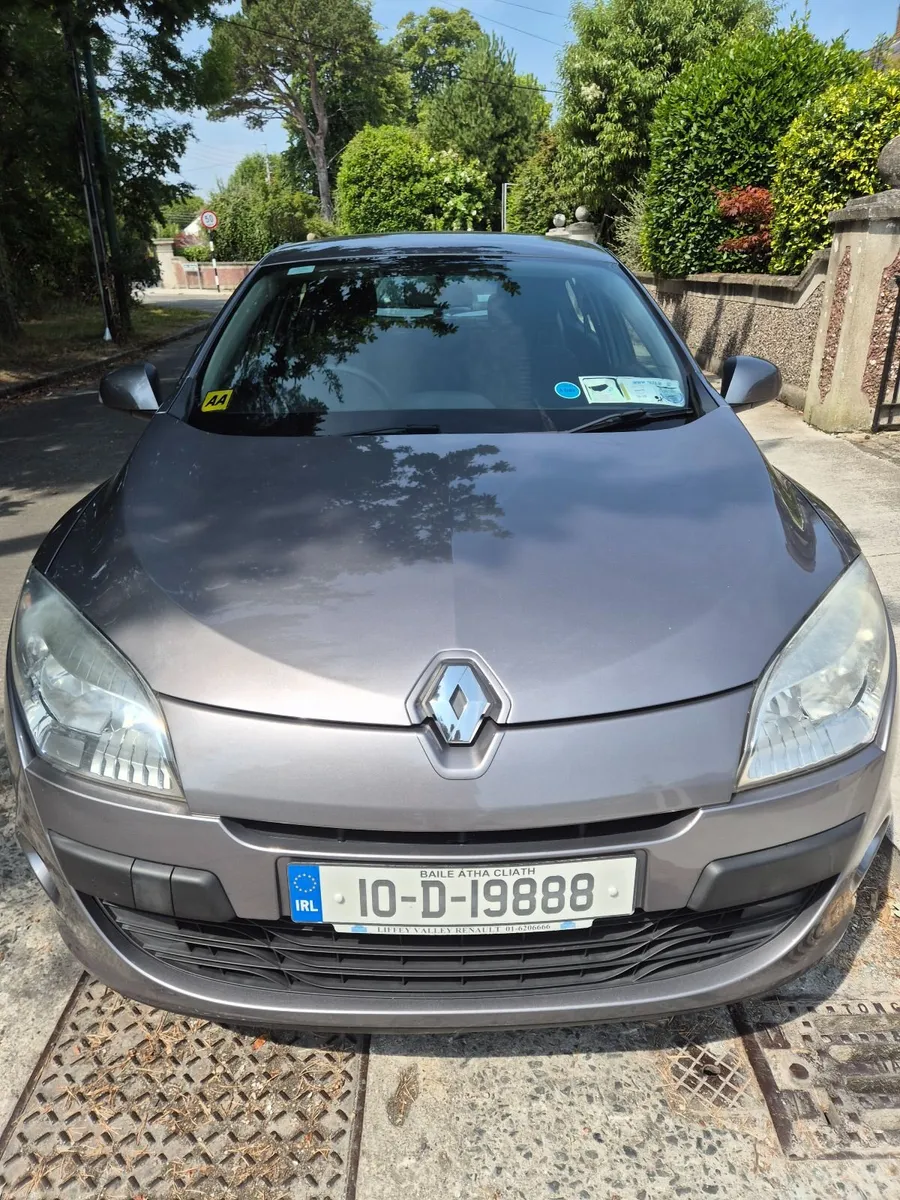Renault Megane 2010 - Image 1