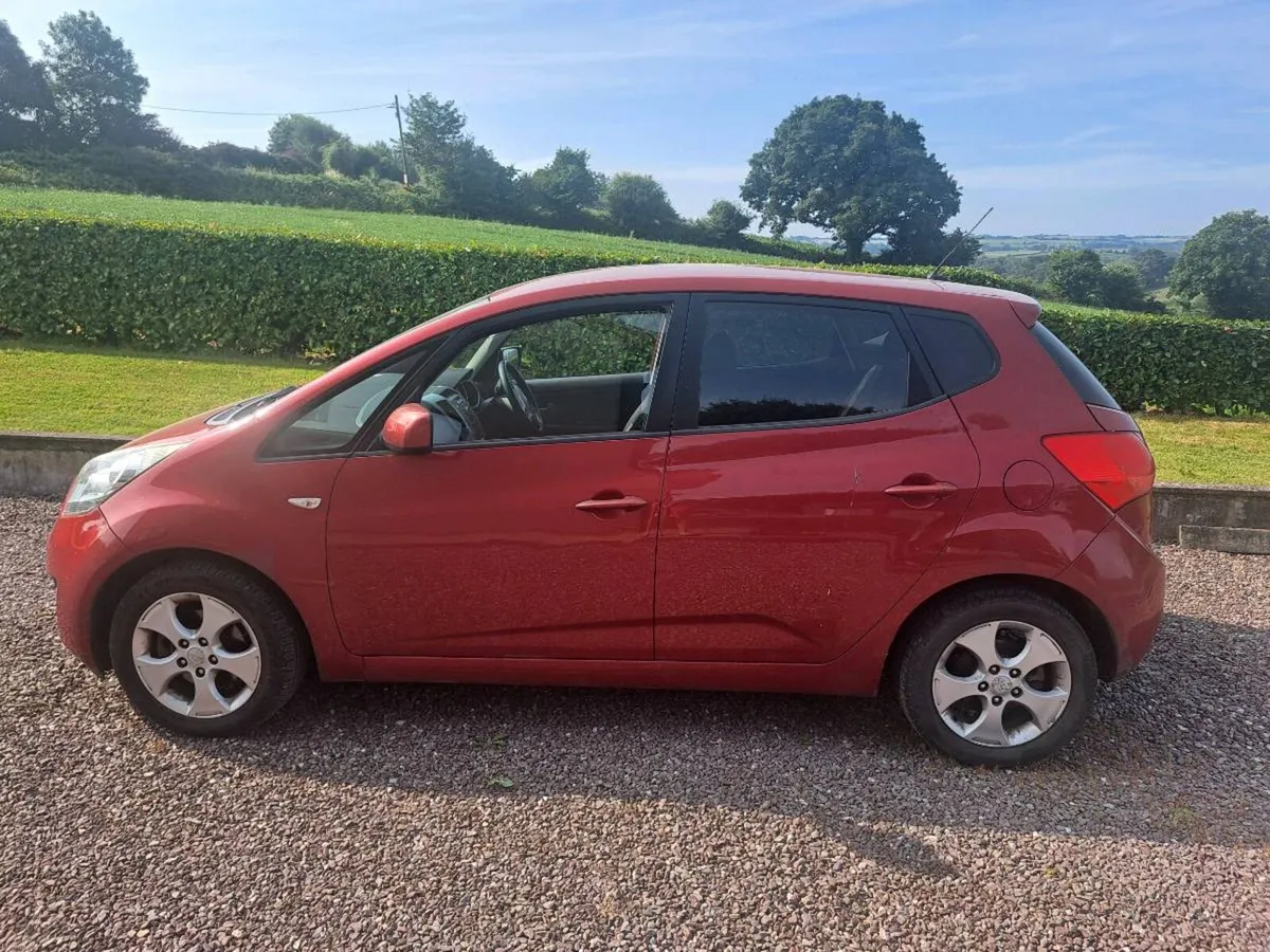 Car - Image 2