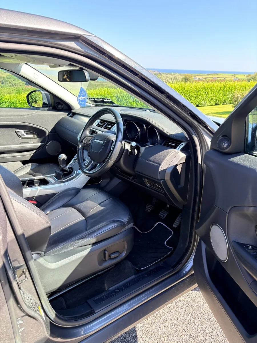 Land Rover Range Rover Evoque 2017 - Image 6