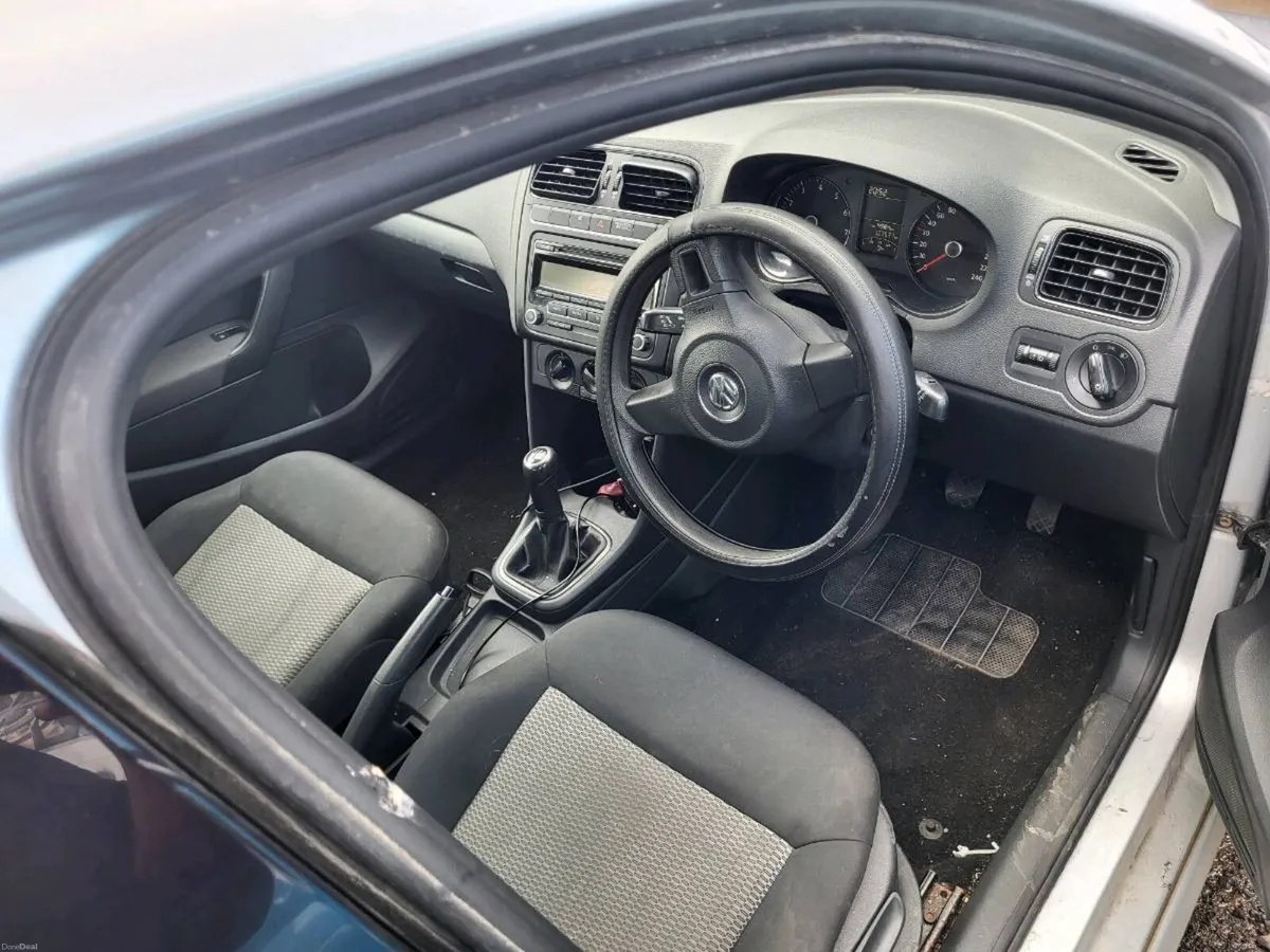 2010 vw polo 1.2 petrol - Image 5