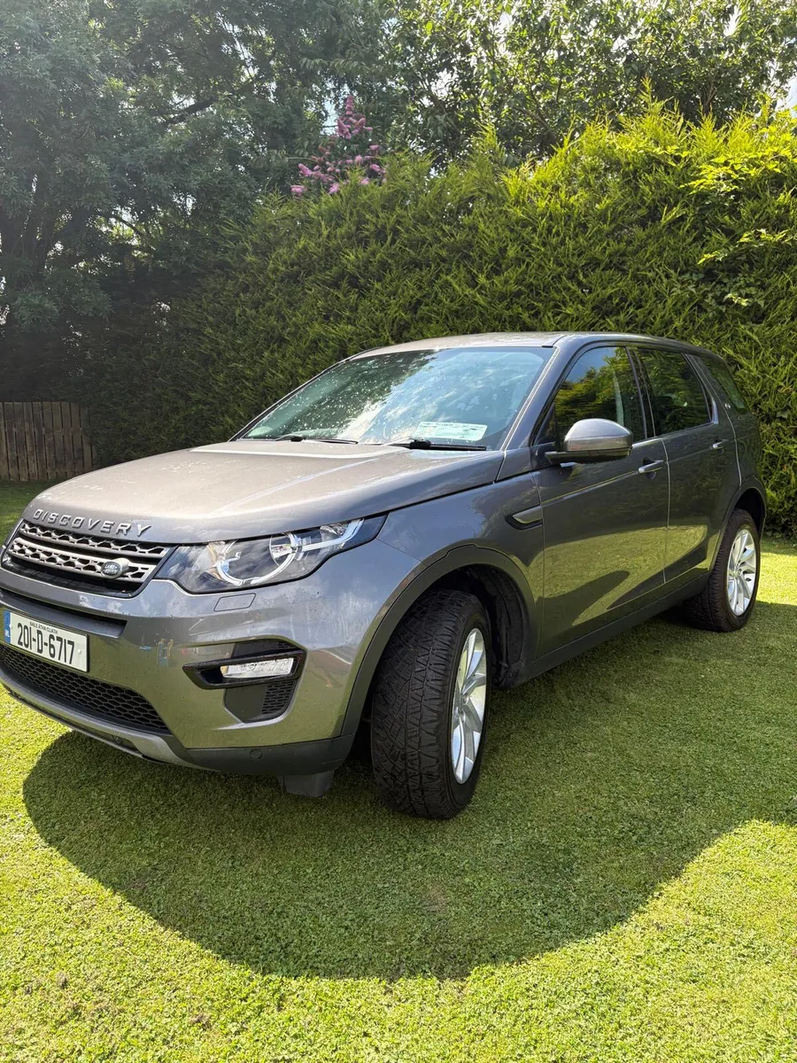 Land Rover Discovery Sport 2020 - Image 2