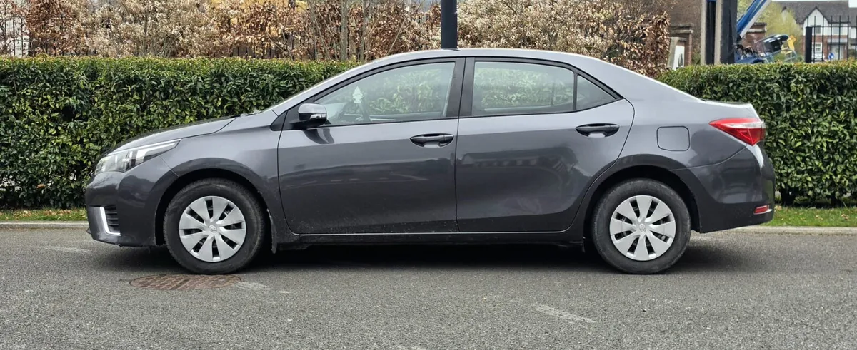 Toyota Corolla 2015 - Image 6