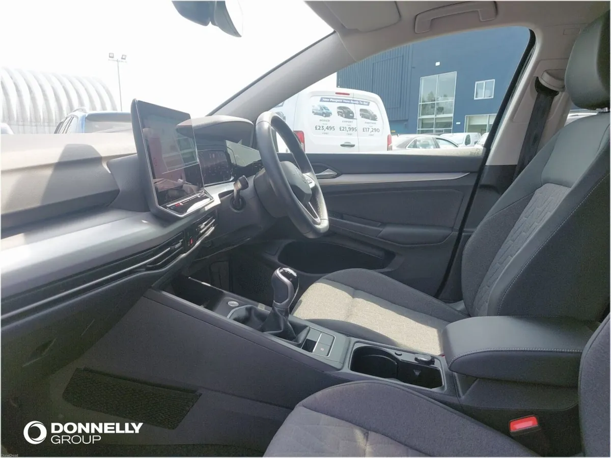 Volkswagen Golf Diesel Hatchback Match - Image 2