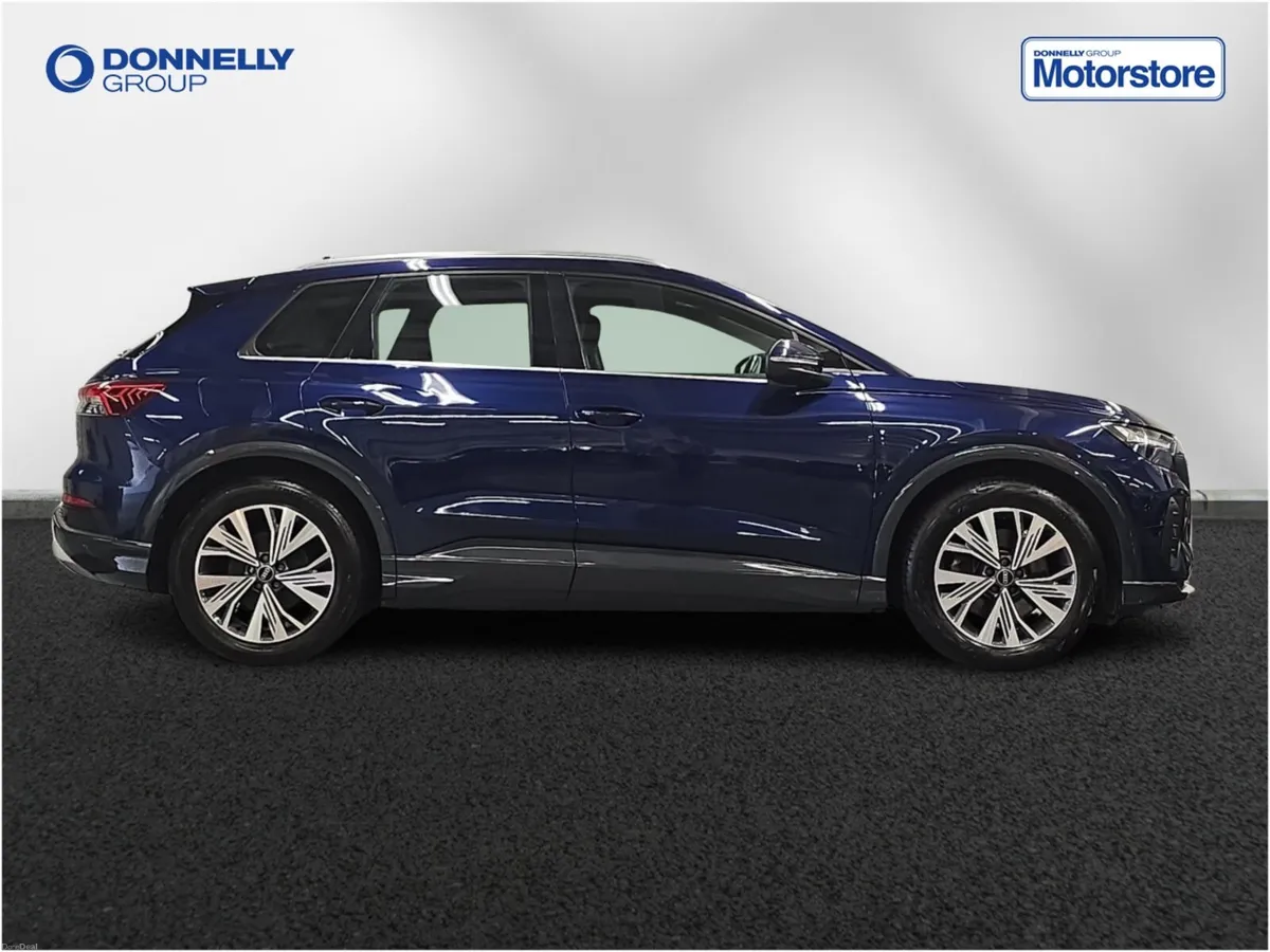 Audi Q4 E-Tron Estate Sport - Image 3