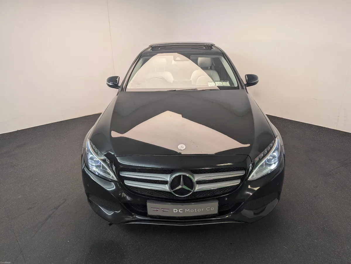 Mercedes-Benz C-Class C220d Premium Plus - Image 5