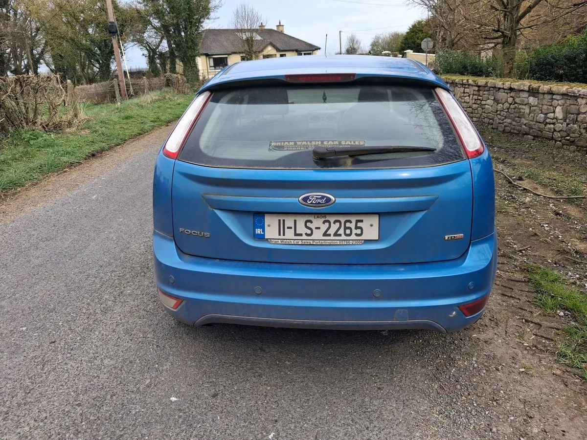 Ford Focus 2011 - Image 4