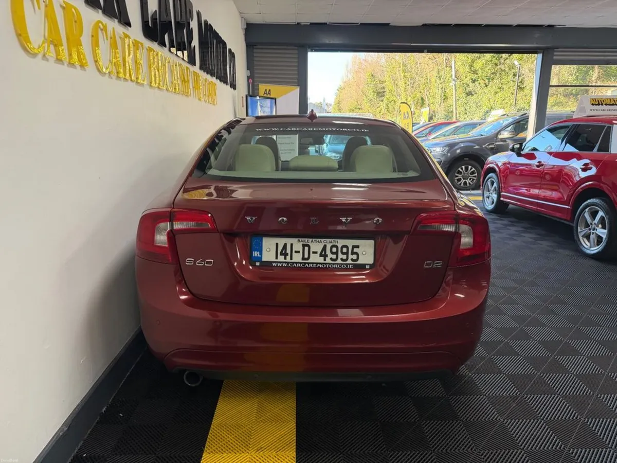 Volvo S60 D2 SE 4DR - Image 5