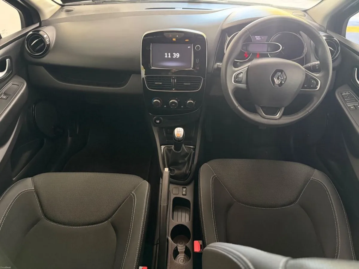 Renault Clio Dynamique NAV 1.2 Petr 4DR - Image 5