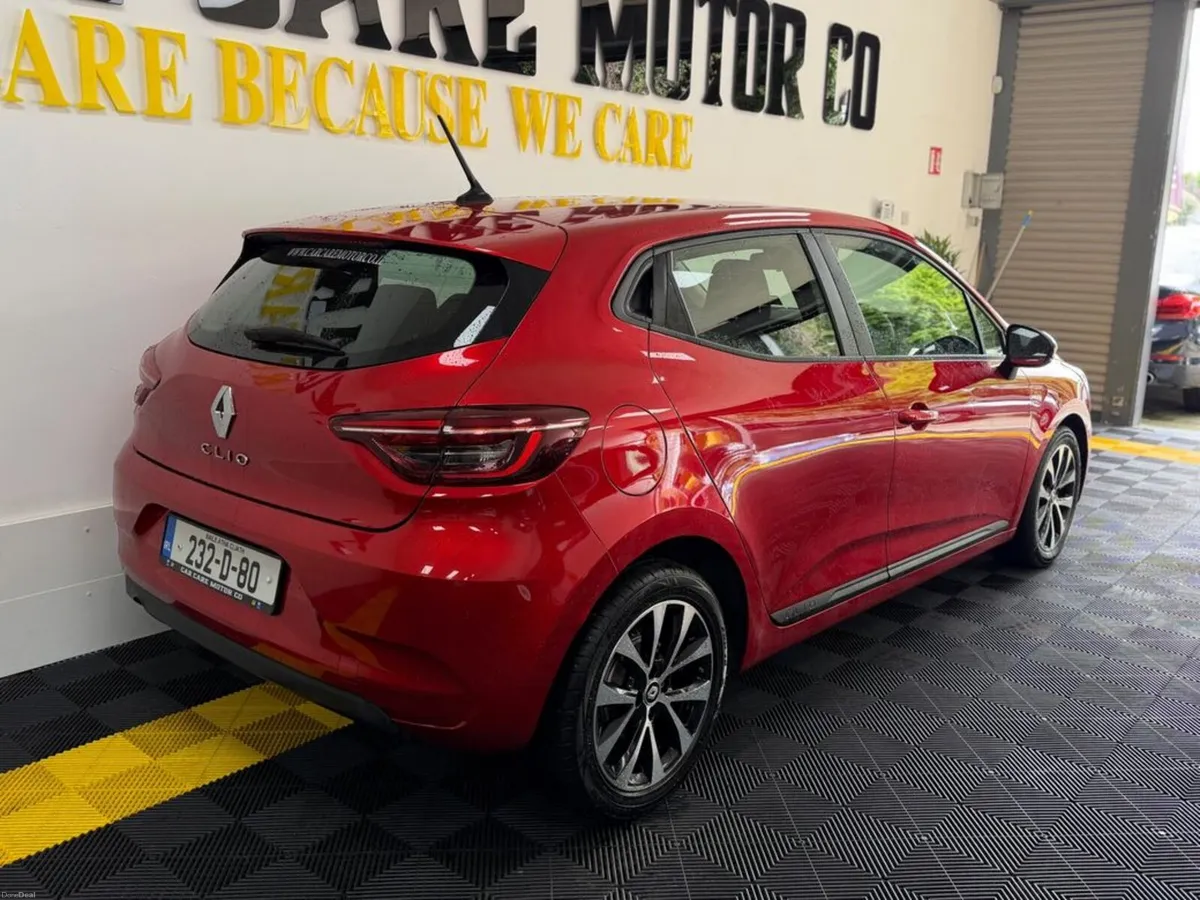 Renault Clio Equilibre 1.0 Automatic - Image 4