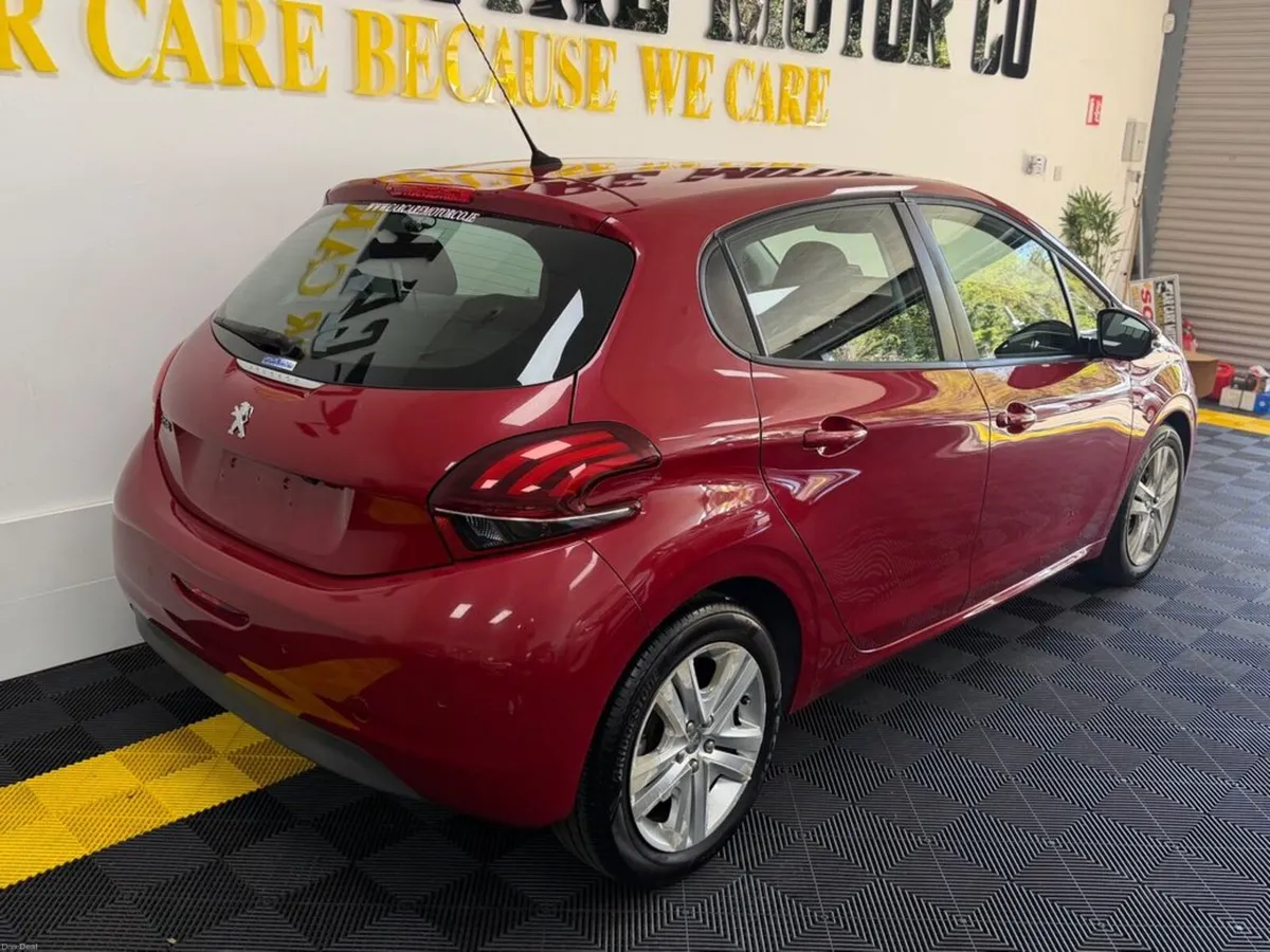 Peugeot 208 2018 208 1.2 Automatic 19, 000Km - Image 4