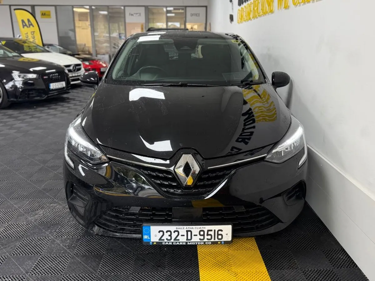 Renault Clio Equilibre 1.0 Automatic - Image 2