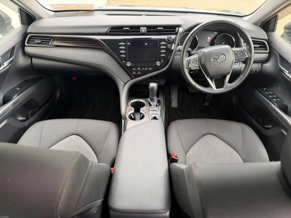 Toyota Camry 2021 Camry 2.5 Self Charging Hybrid - Image 6