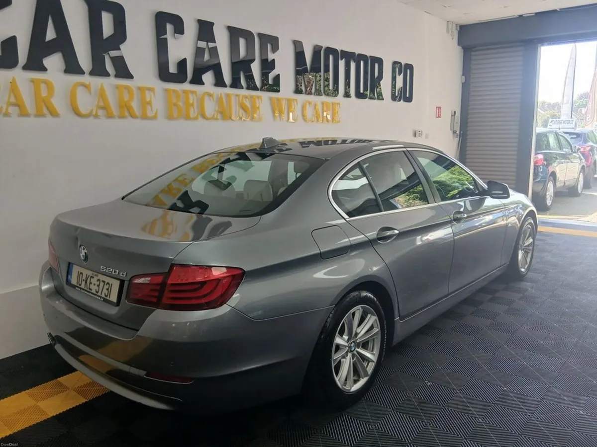BMW 5-Series 520D SE FW12 4DR Auto - Image 4