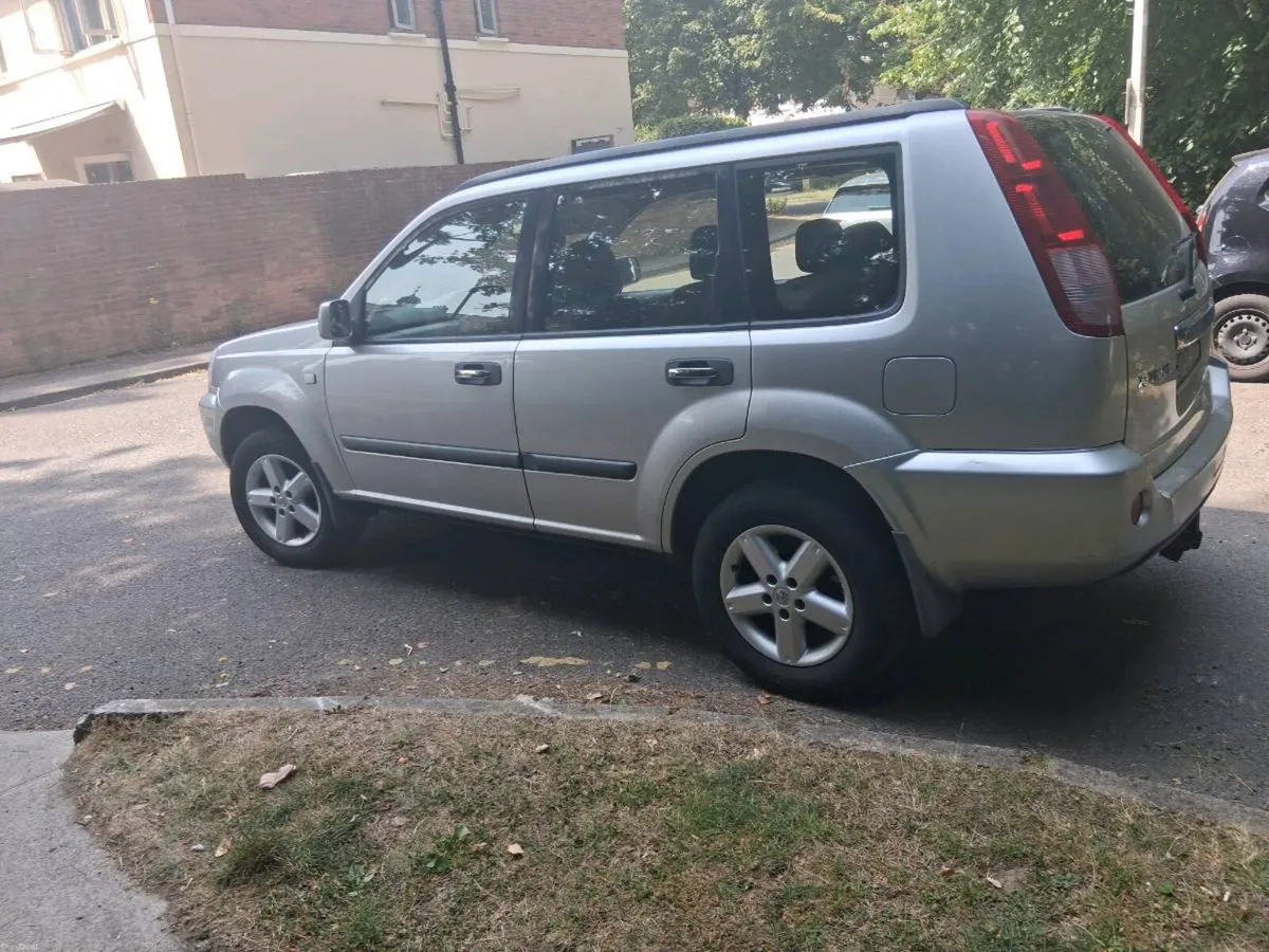 Nissan X Trail 2007 61K mls NCT & Tax to 27 €1,750 - Image 4