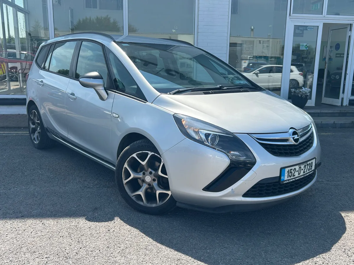 Opel Zafira 2015 - Image 1