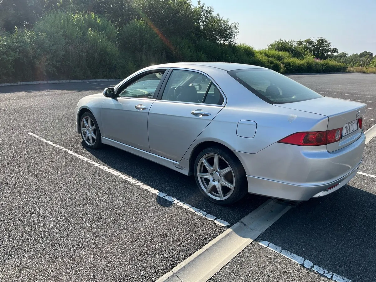 2008 Honda Accord - Image 6