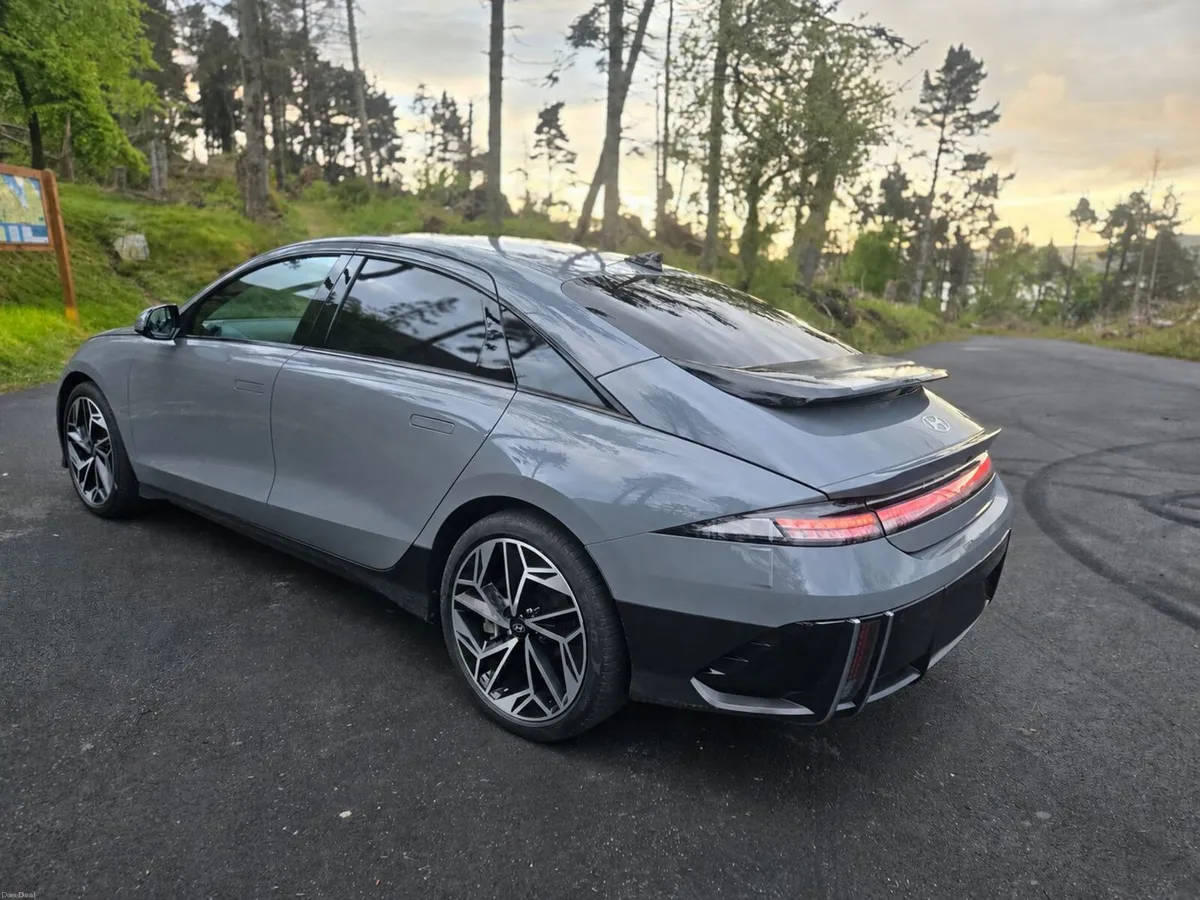 Hyundai IONIQ 6 Premium 2024 - VRT is 0 Euros - Image 2