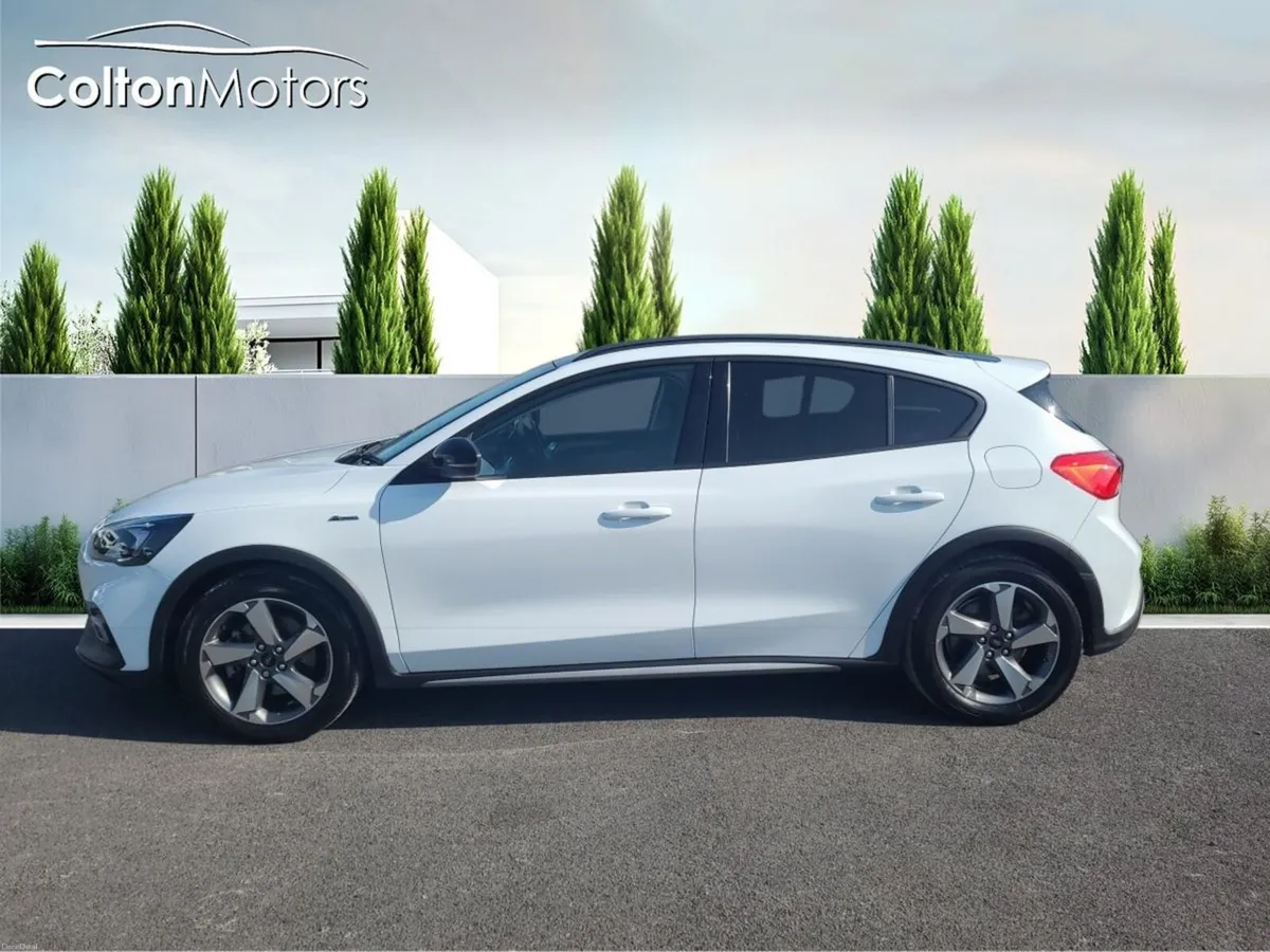 Ford Focus 125 PS Active Top Spec Heated Seats - Image 6