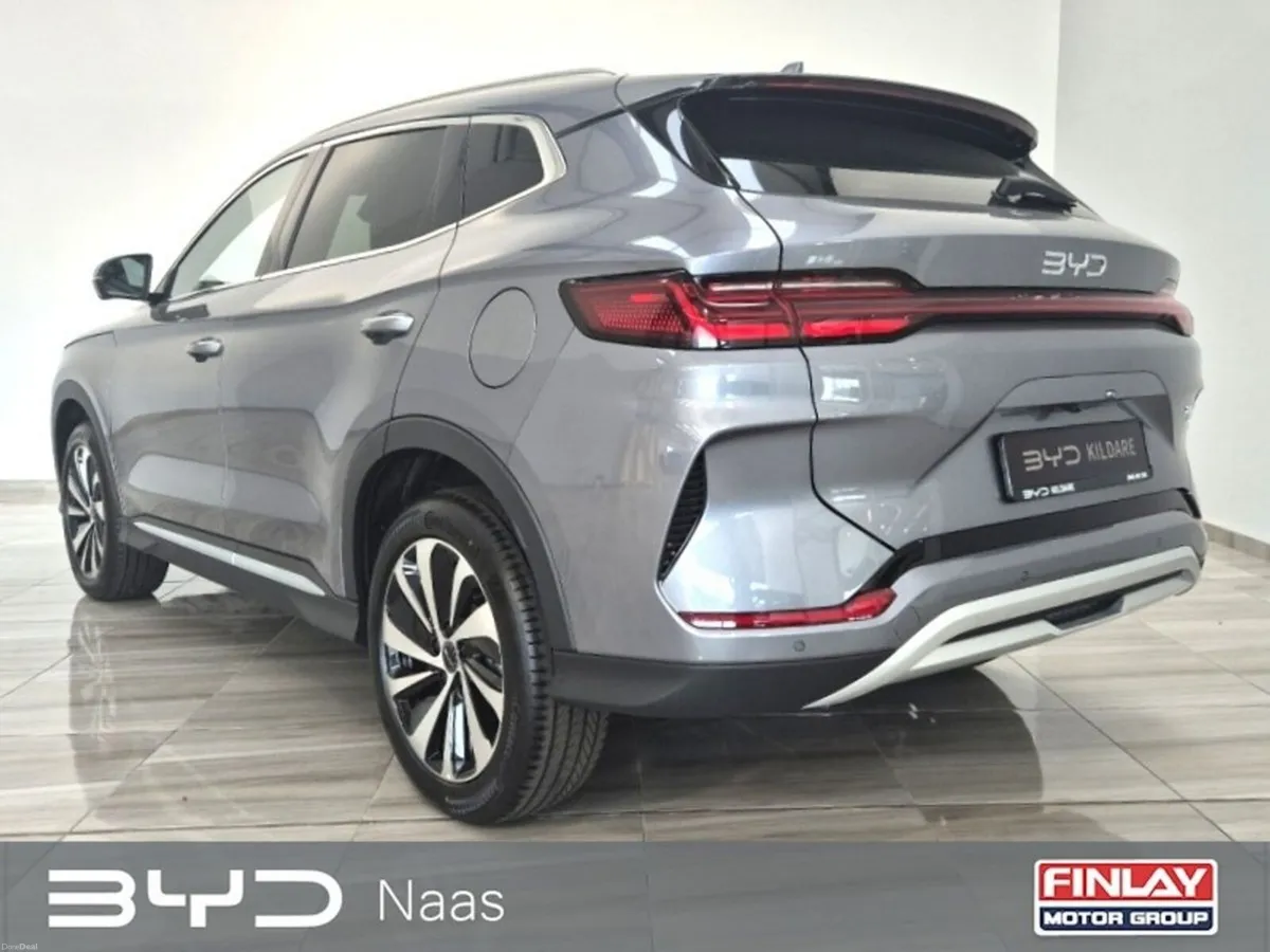 BYD SEAL U Boost PLUG-IN HYBRID 80km RANGE - IN ST - Image 3