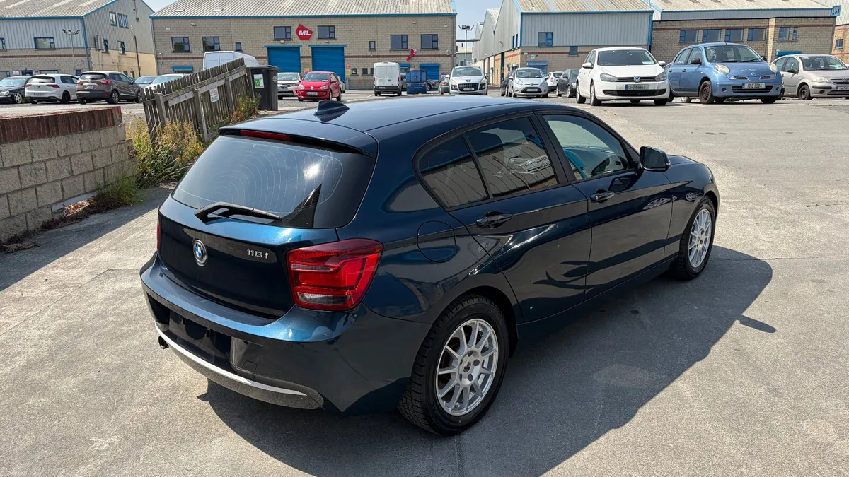 BMW 116i AUTOMATIC, LOW MILAGE, FRESH NCT - Image 4