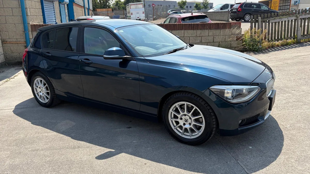BMW 116i AUTOMATIC, LOW MILAGE, FRESH NCT - Image 3