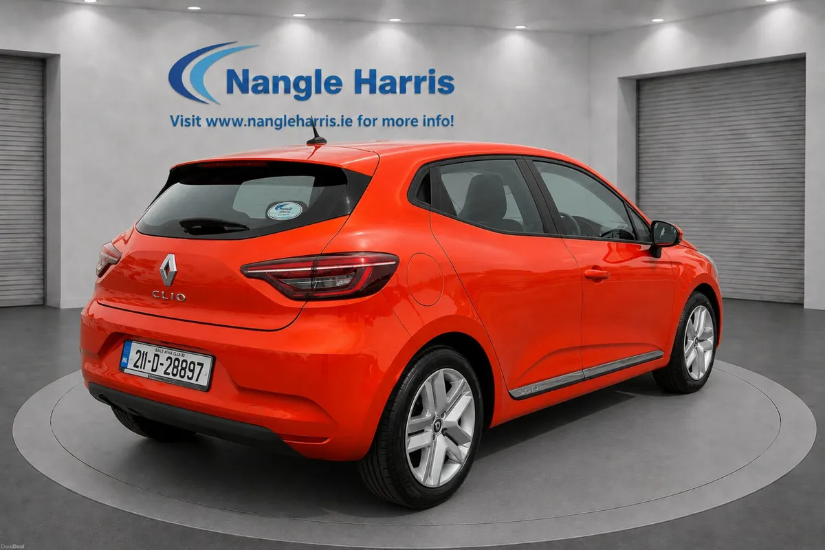 Renault Clio 2021 - Image 5