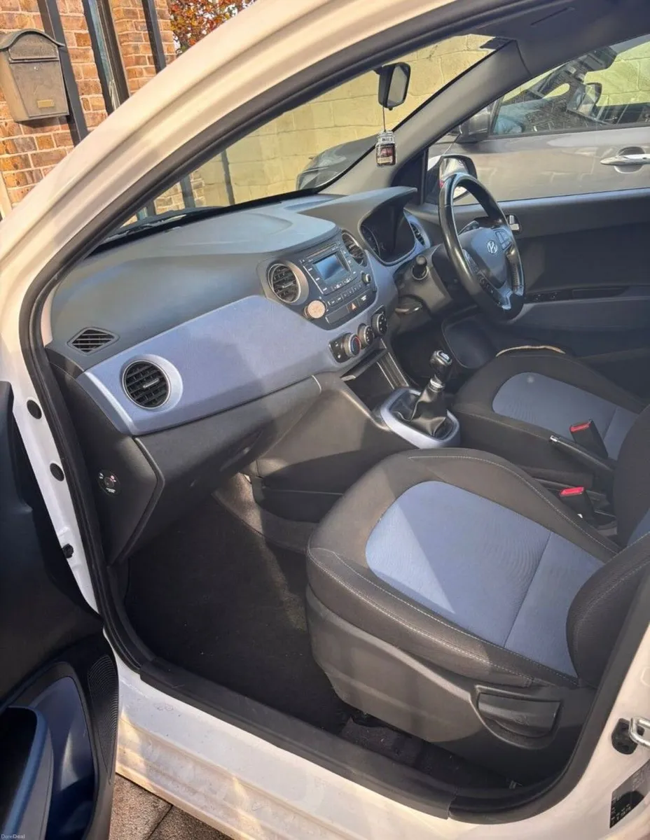 Hyundai i10 2015 - Image 4