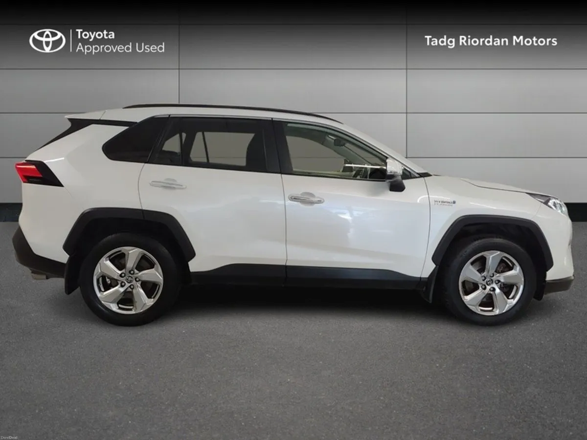 Toyota RAV4 HYBRID PLATINUM 2WD - Image 3