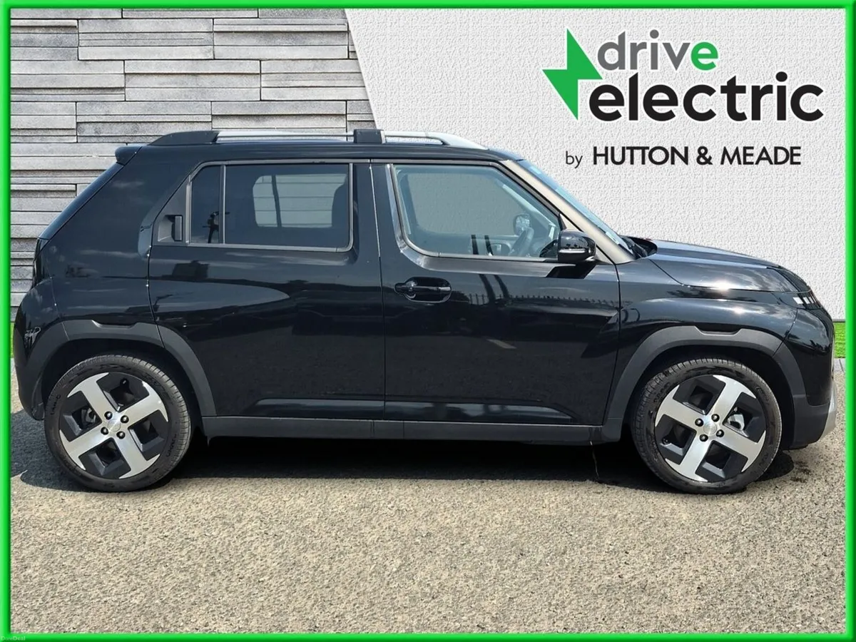 Hyundai INSTER Elegance 49kw Range 360kms - Image 6