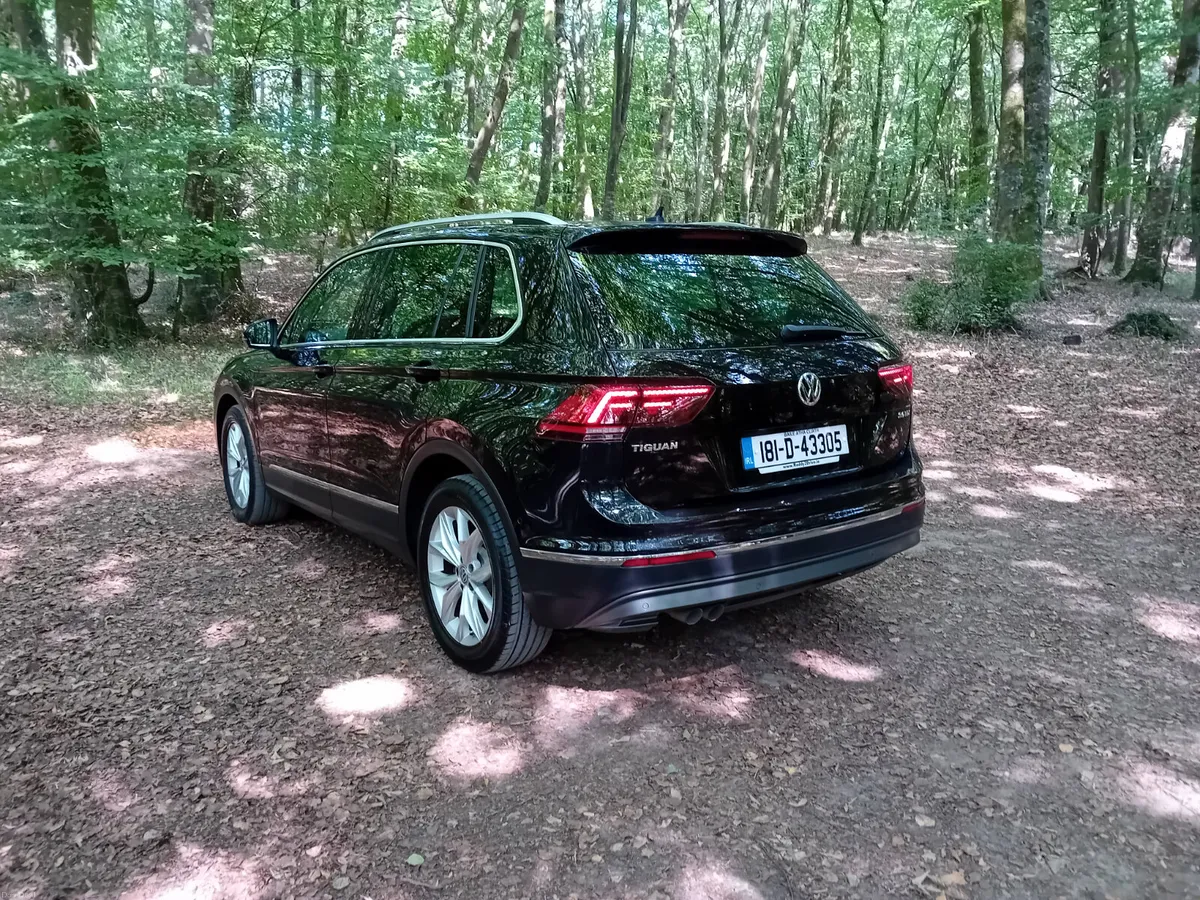 181 VOLKSWAGEN  TIGUAN  2.0 TDI 150 Bhp H/LINE 106 - Image 6