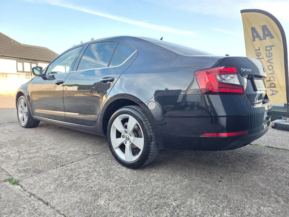 2017 SKODA OCTAVIA * ONLY 34K MILES * 2.0DIESEL - Image 6