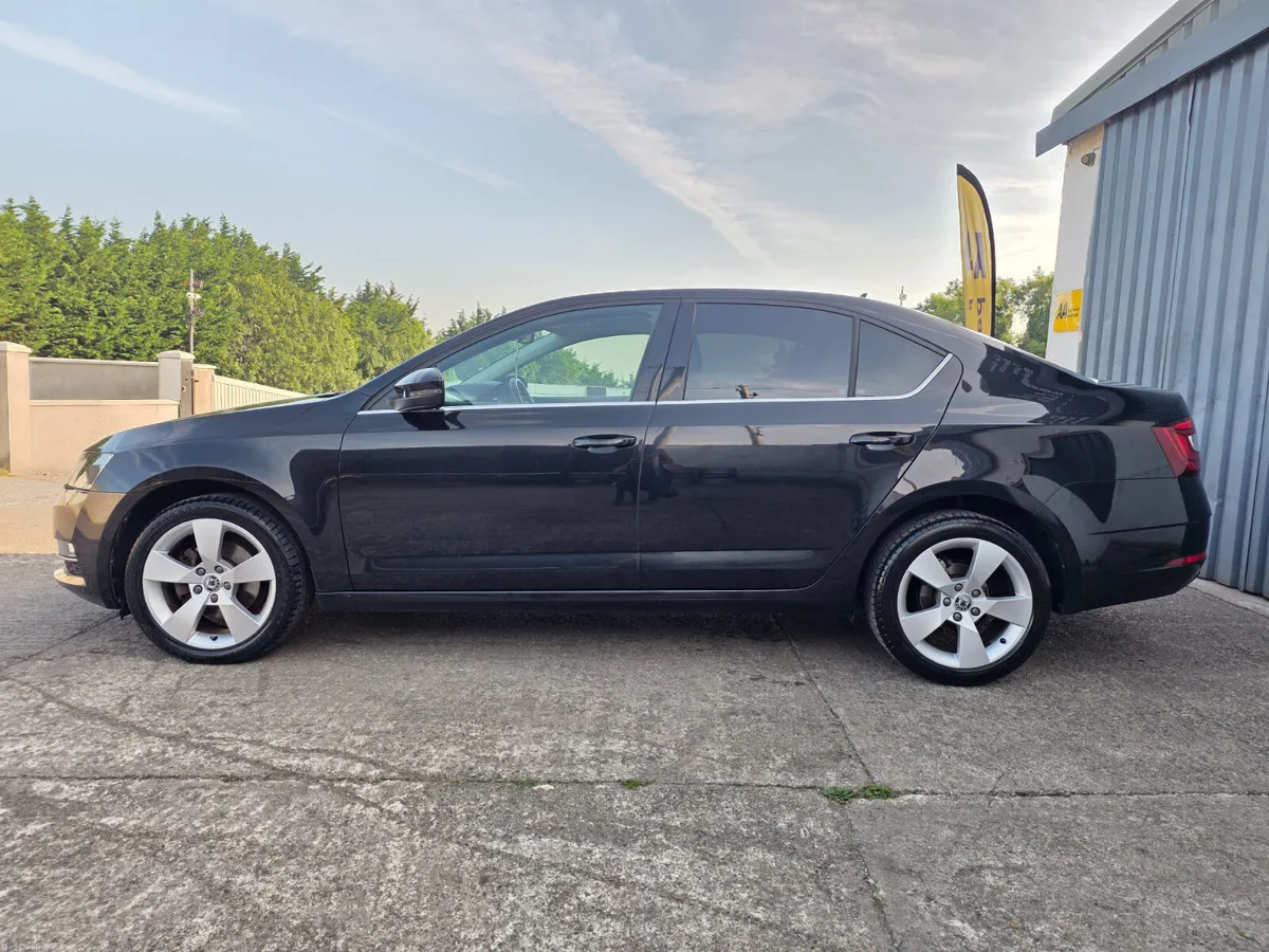 2017 SKODA OCTAVIA * ONLY 34K MILES * 2.0DIESEL - Image 5