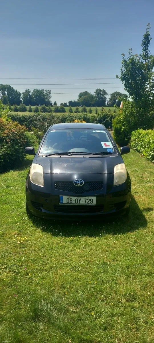 Toyota Yaris 2008 - Image 3