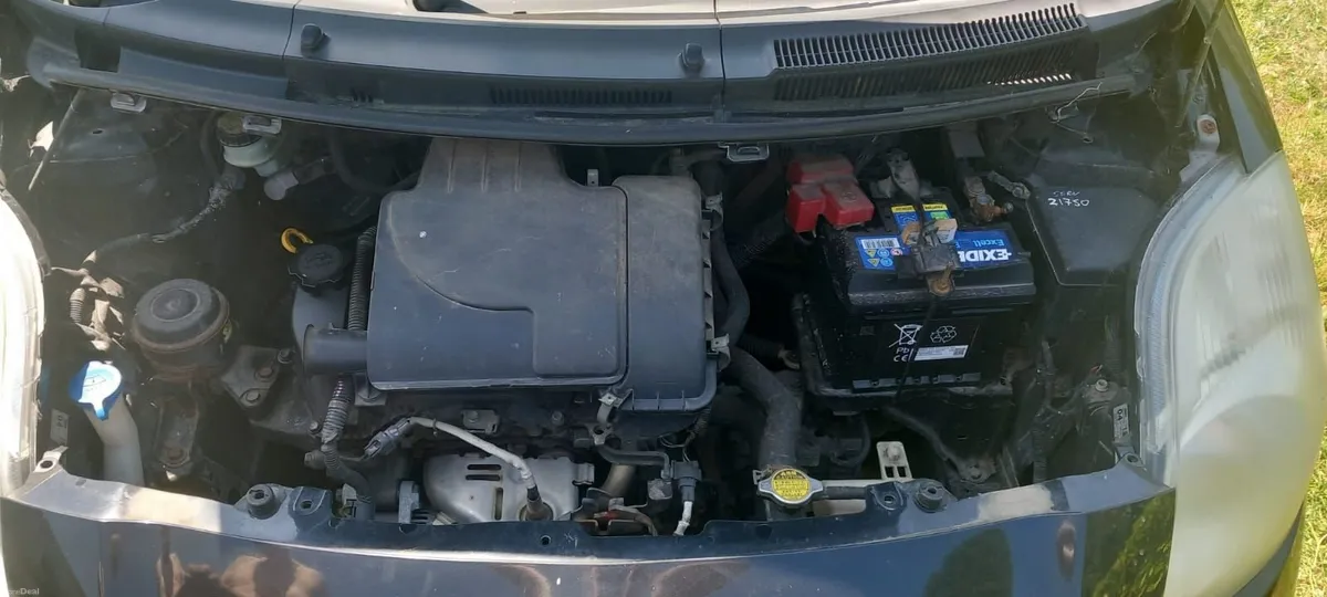 Toyota Yaris 2008 - Image 2